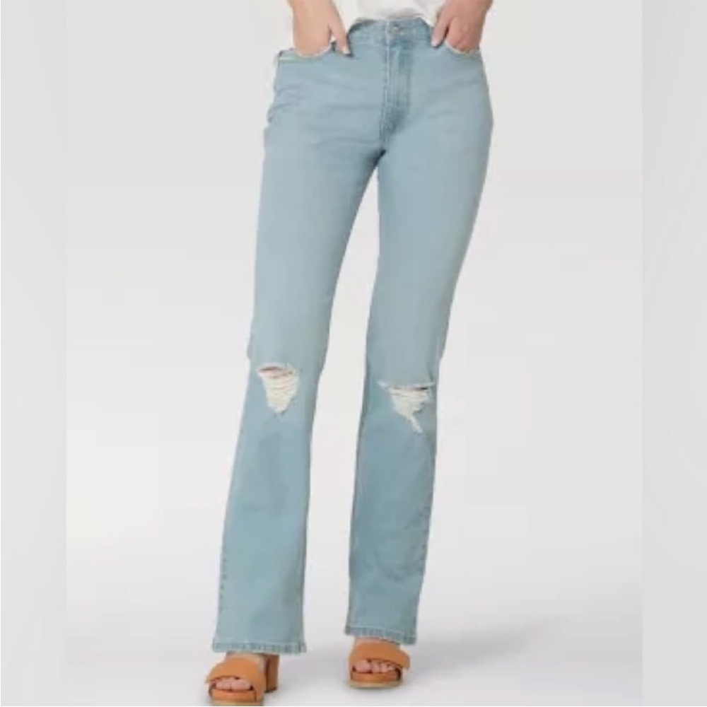 Wrangler 22W x 32 Jeans High Rise Bold Boot light wash distressed NWT